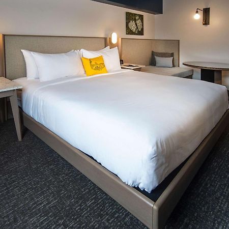 فندق Doubletree By Hilton St. John'S Harbourview المظهر الخارجي الصورة
